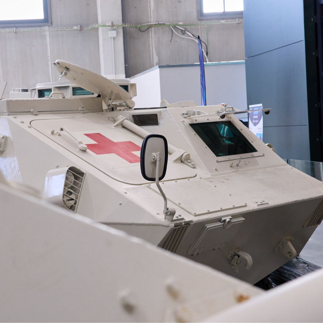 Foto: MAUEC/Nolsom. Una de las ambulancias medicalizadas blindadas que se enviaron a Ucrania en 2024