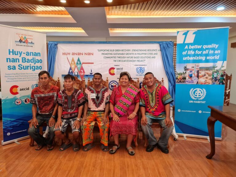 El Gobierno filipino y ONU-Hábitat rehabilitarán la comunidad de Badjao afectada por el tifón Odette