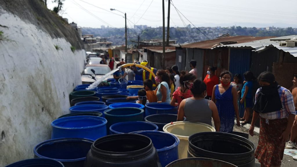 Arranca campaña para el suministro de agua potable en zonas vulnerables del Municipio de Guatemala